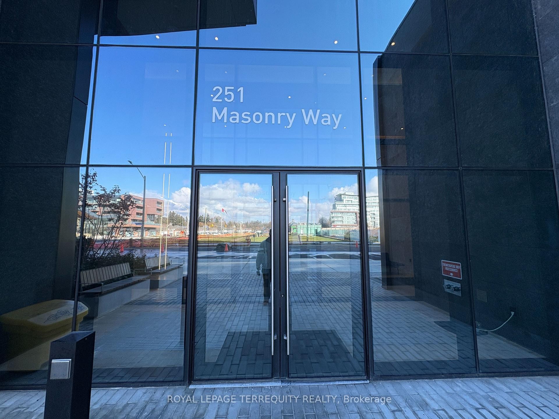 313-251 Masonry Way, Mississauga, ON -