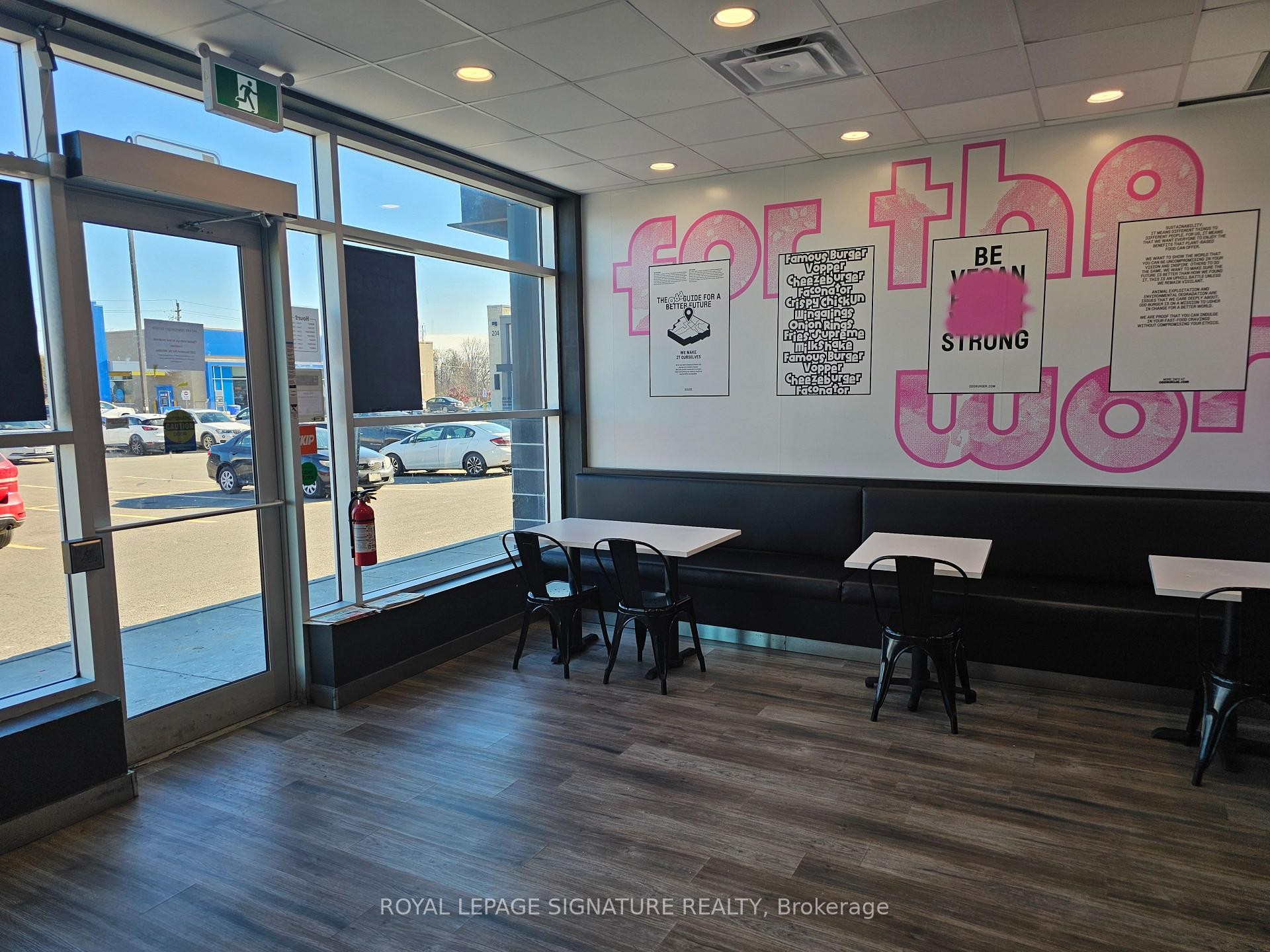 C61C-212 Ritson Road, Oshawa, ON