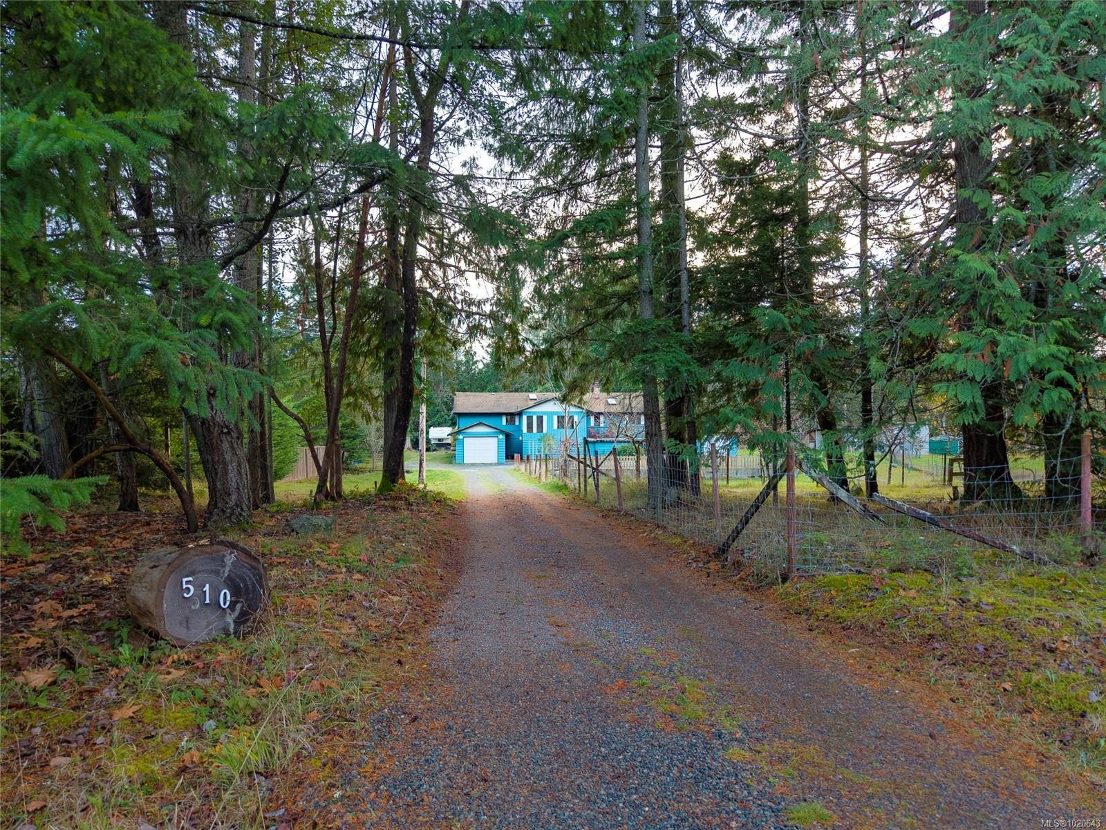 510 Voutrait Rd, Mill Bay, BC