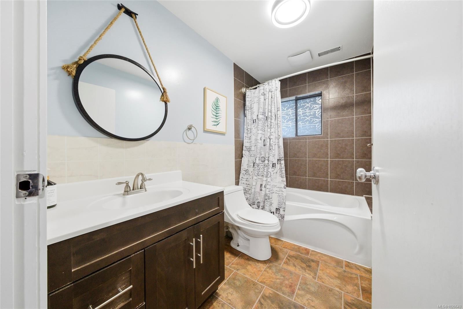 510 Voutrait Rd, Mill Bay, BC