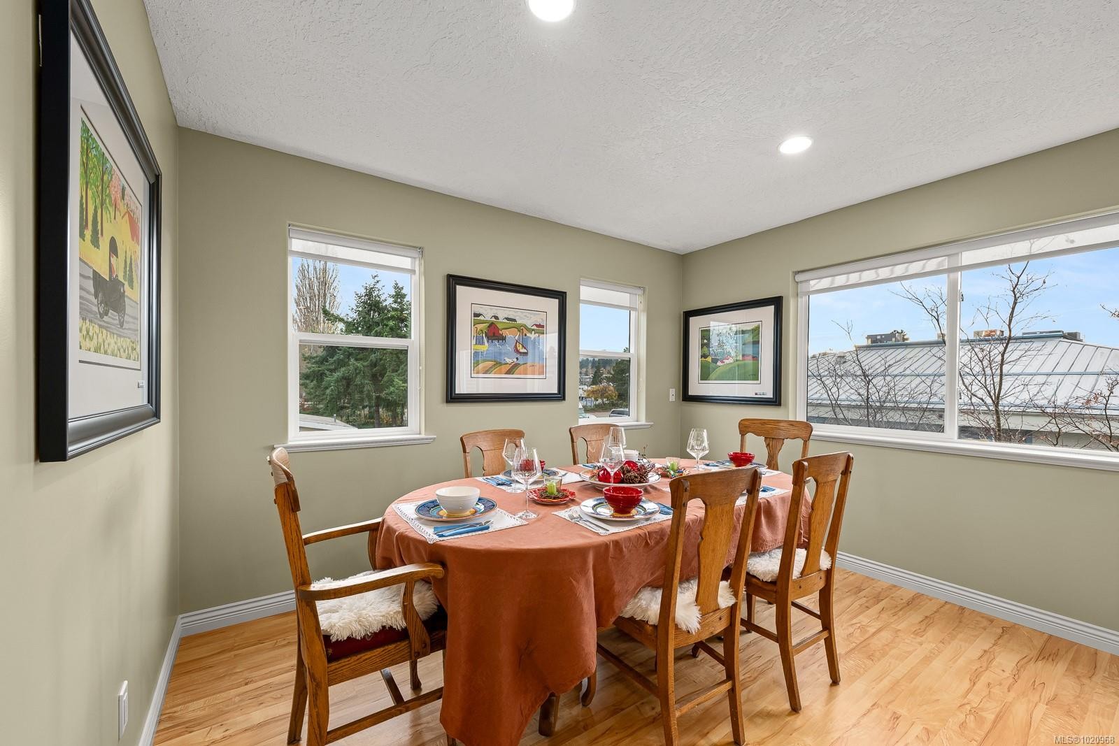 13-2475 Mansfield Dr, Courtenay, BC