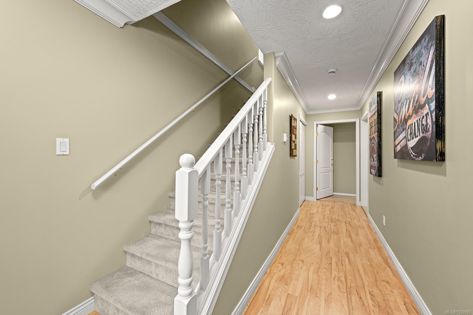 13-2475 Mansfield Dr, Courtenay, BC