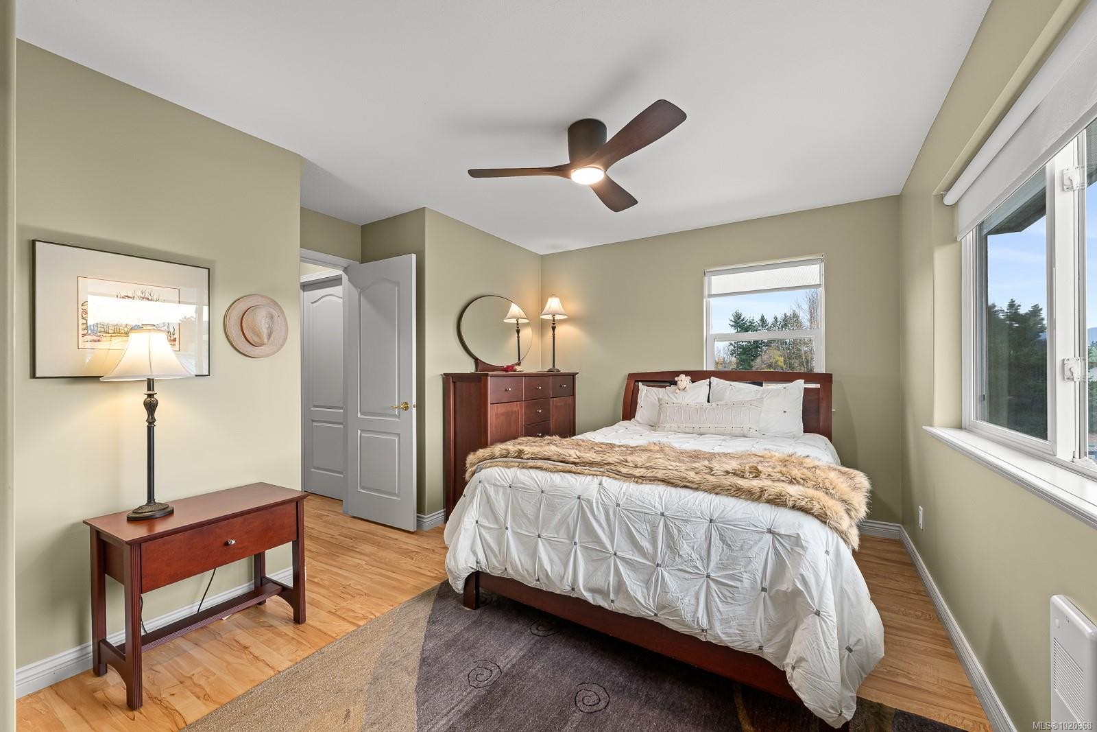 13-2475 Mansfield Dr, Courtenay, BC