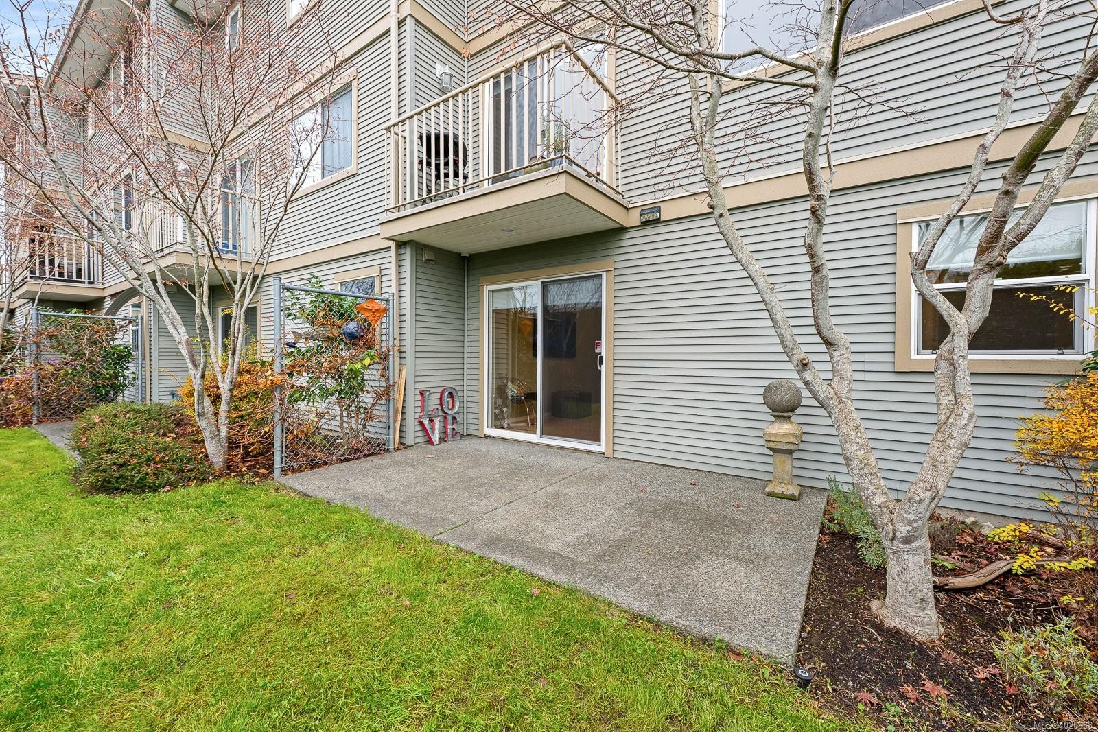 13-2475 Mansfield Dr, Courtenay, BC