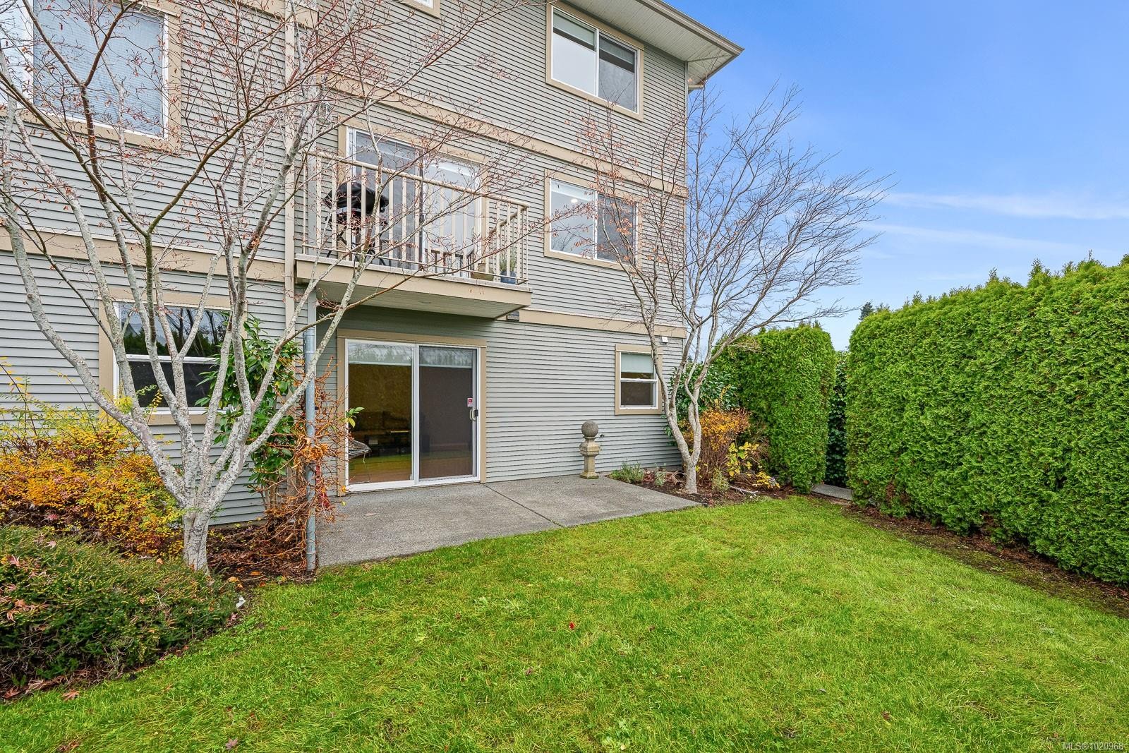 13-2475 Mansfield Dr, Courtenay, BC