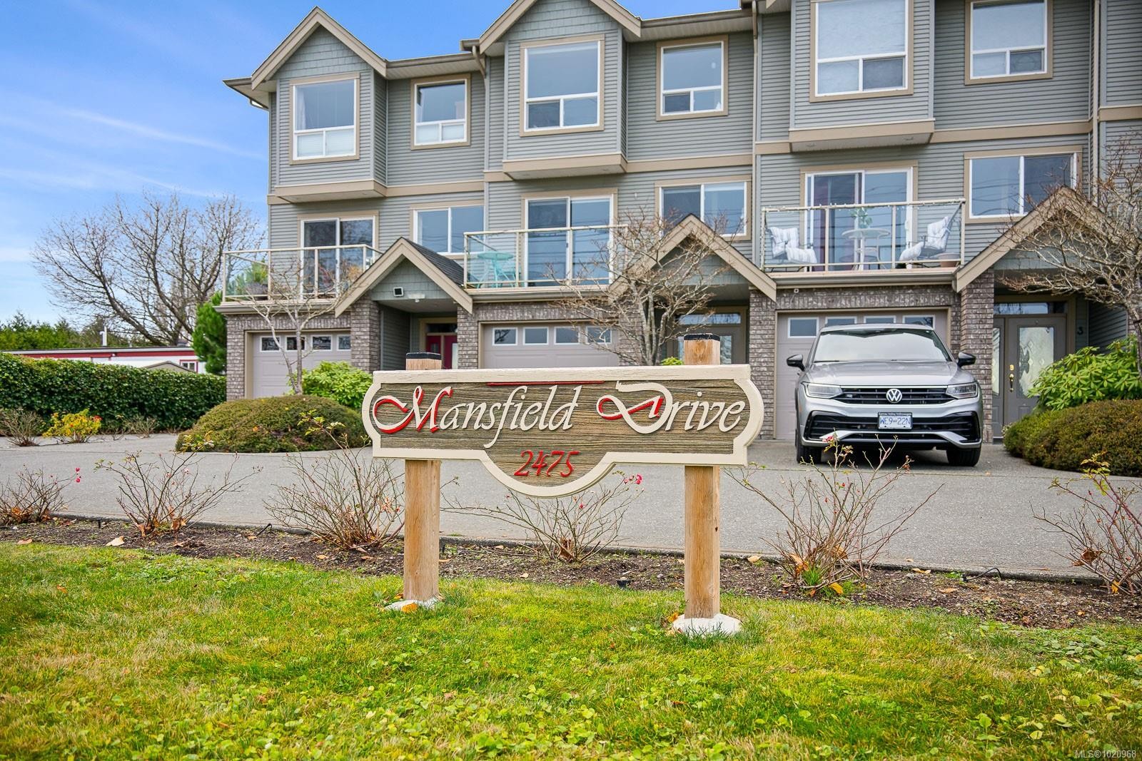 13-2475 Mansfield Dr, Courtenay, BC