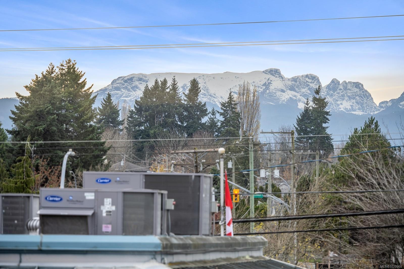 13-2475 Mansfield Dr, Courtenay, BC