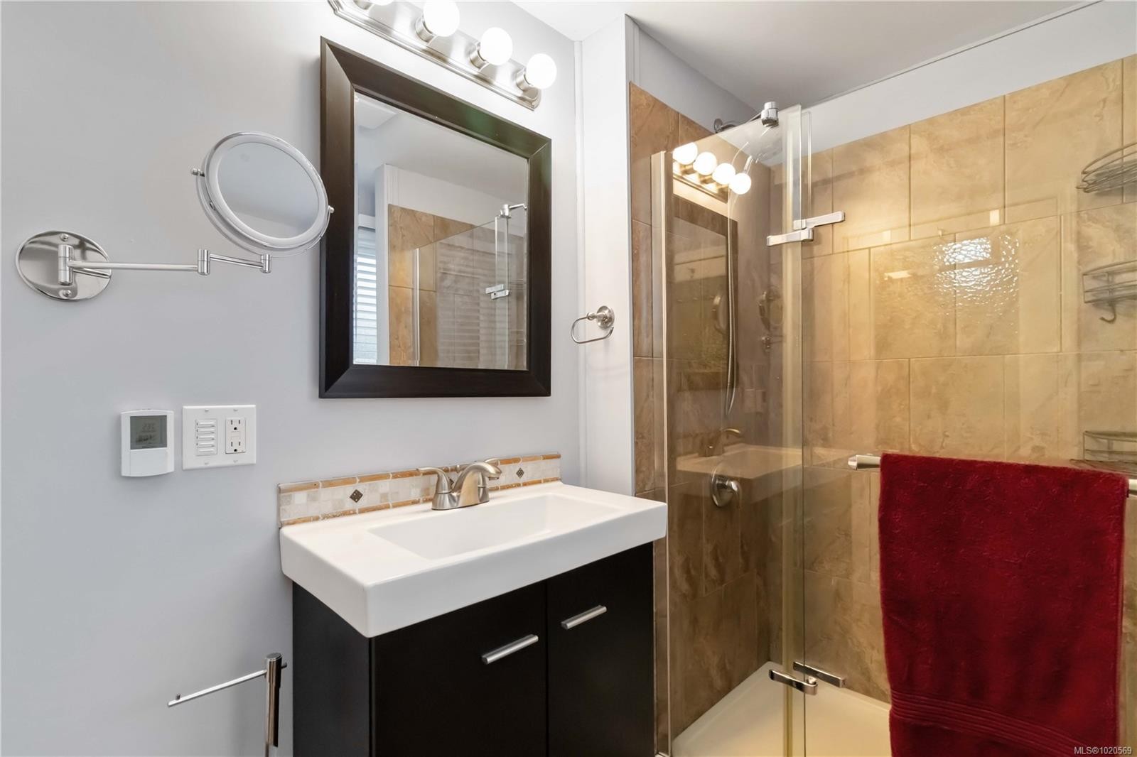 4-5838 Blythwood Rd, Sooke, BC