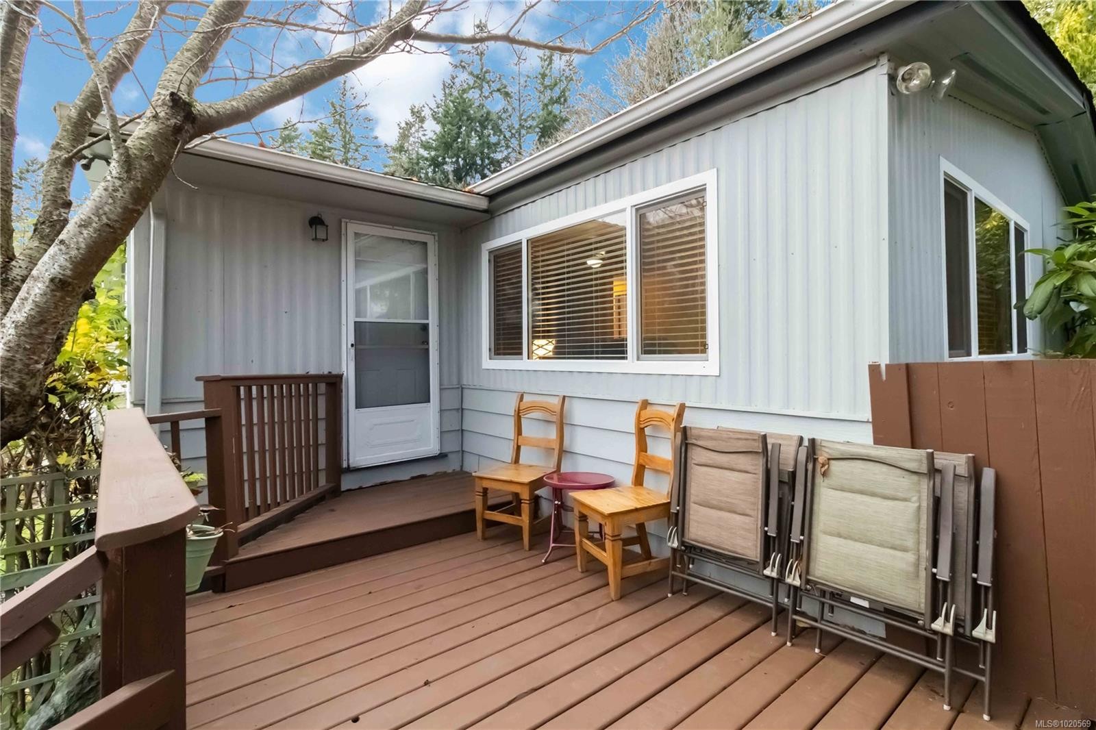 4-5838 Blythwood Rd, Sooke, BC