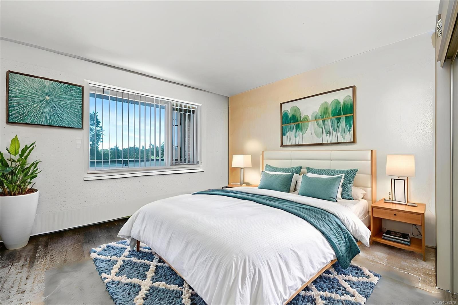 206-103 Gorge Rd East, Victoria, BC - Indoor Photo Showing Bedroom