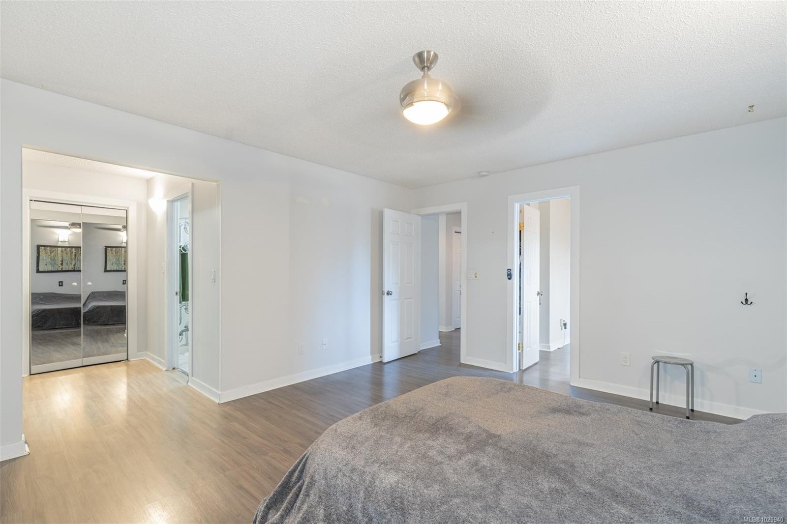 2275 Millstream Rd, Langford, BC