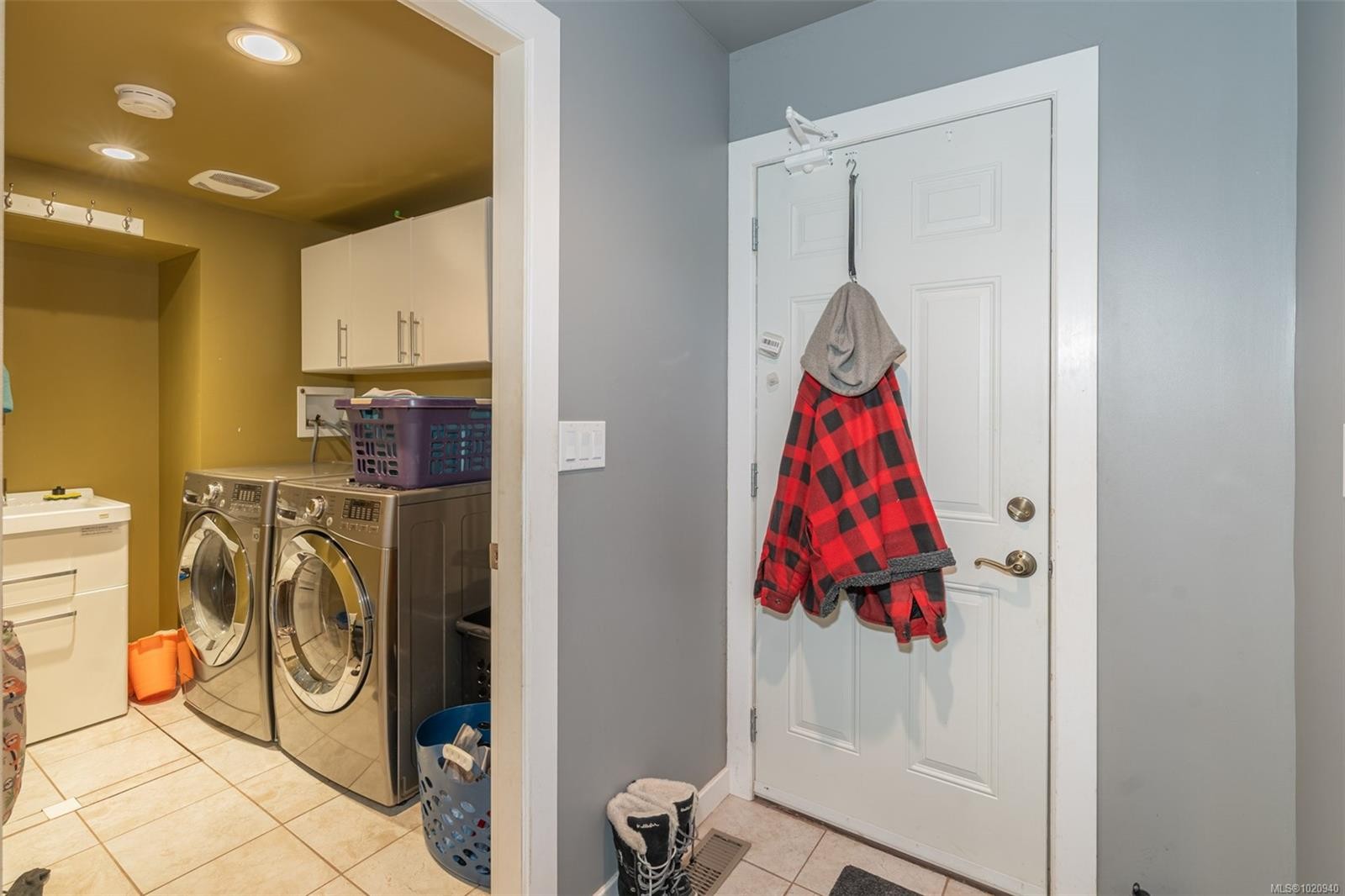 2275 Millstream Rd, Langford, BC