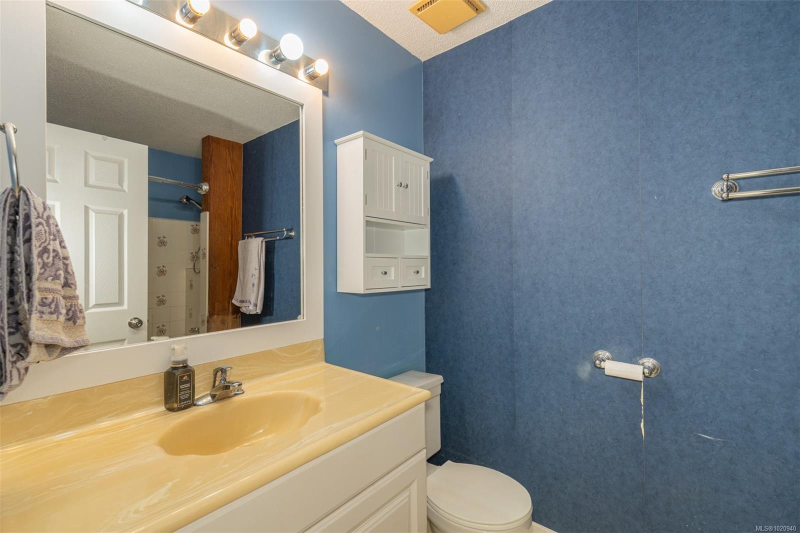 2275 Millstream Rd, Langford, BC