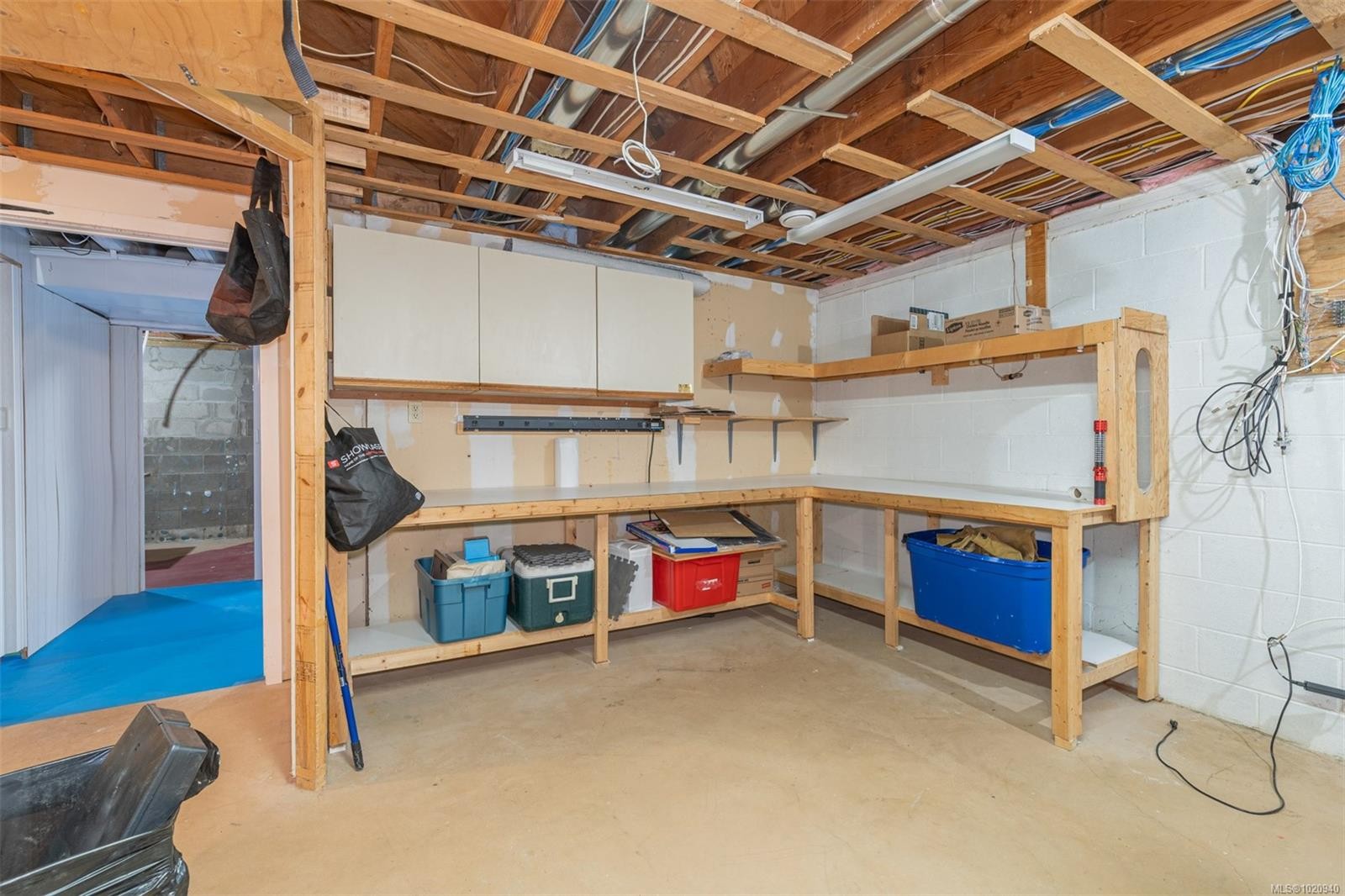 2275 Millstream Rd, Langford, BC