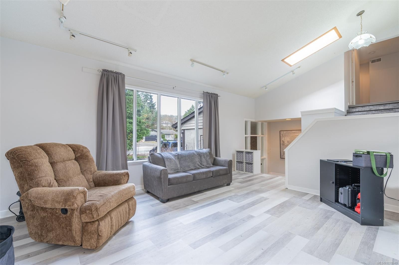 2275 Millstream Rd, Langford, BC