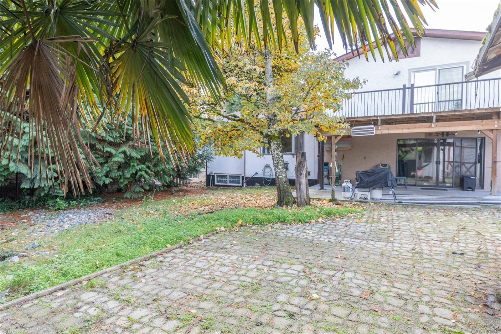 2275 Millstream Rd, Langford, BC