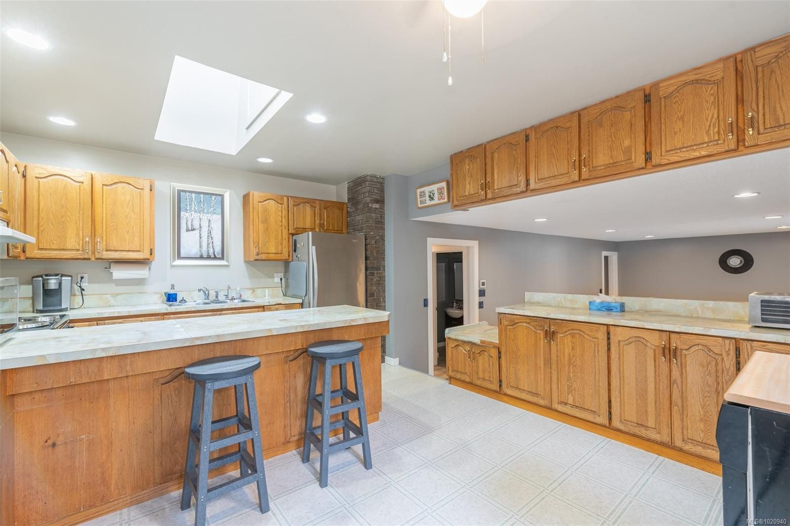 2275 Millstream Rd, Langford, BC