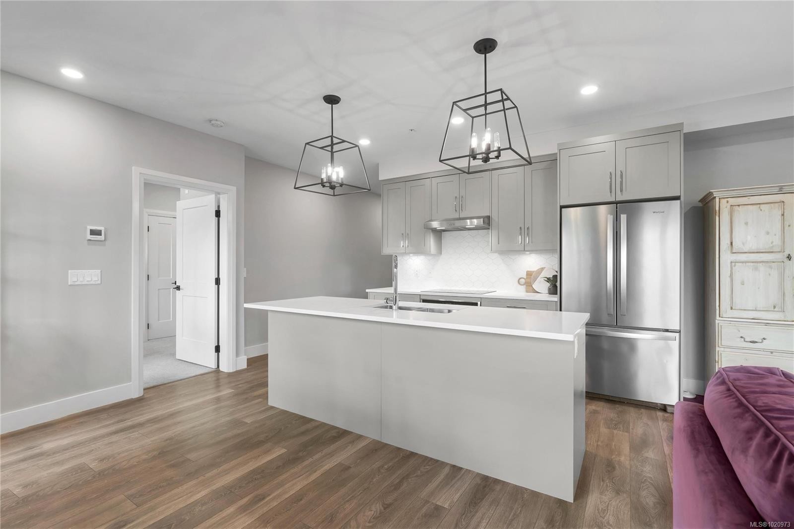 204-741 Travino Lane, Saanich, BC - Indoor Photo Showing Kitchen With Upgraded Kitchen