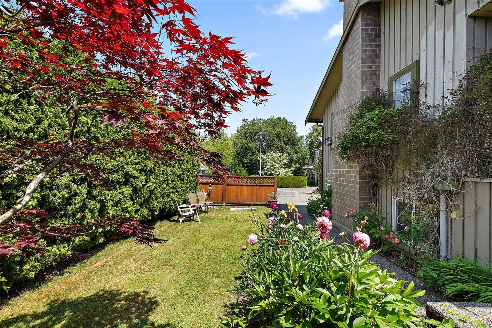 110 Jedburgh Pl, View Royal, BC