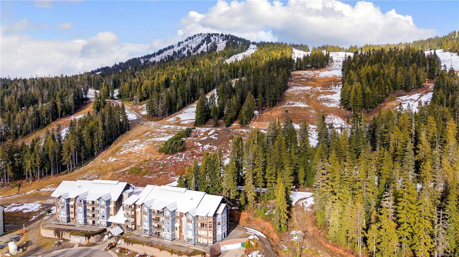 301-1280 Alpine Rd, Courtenay, BC - Outdoor With View