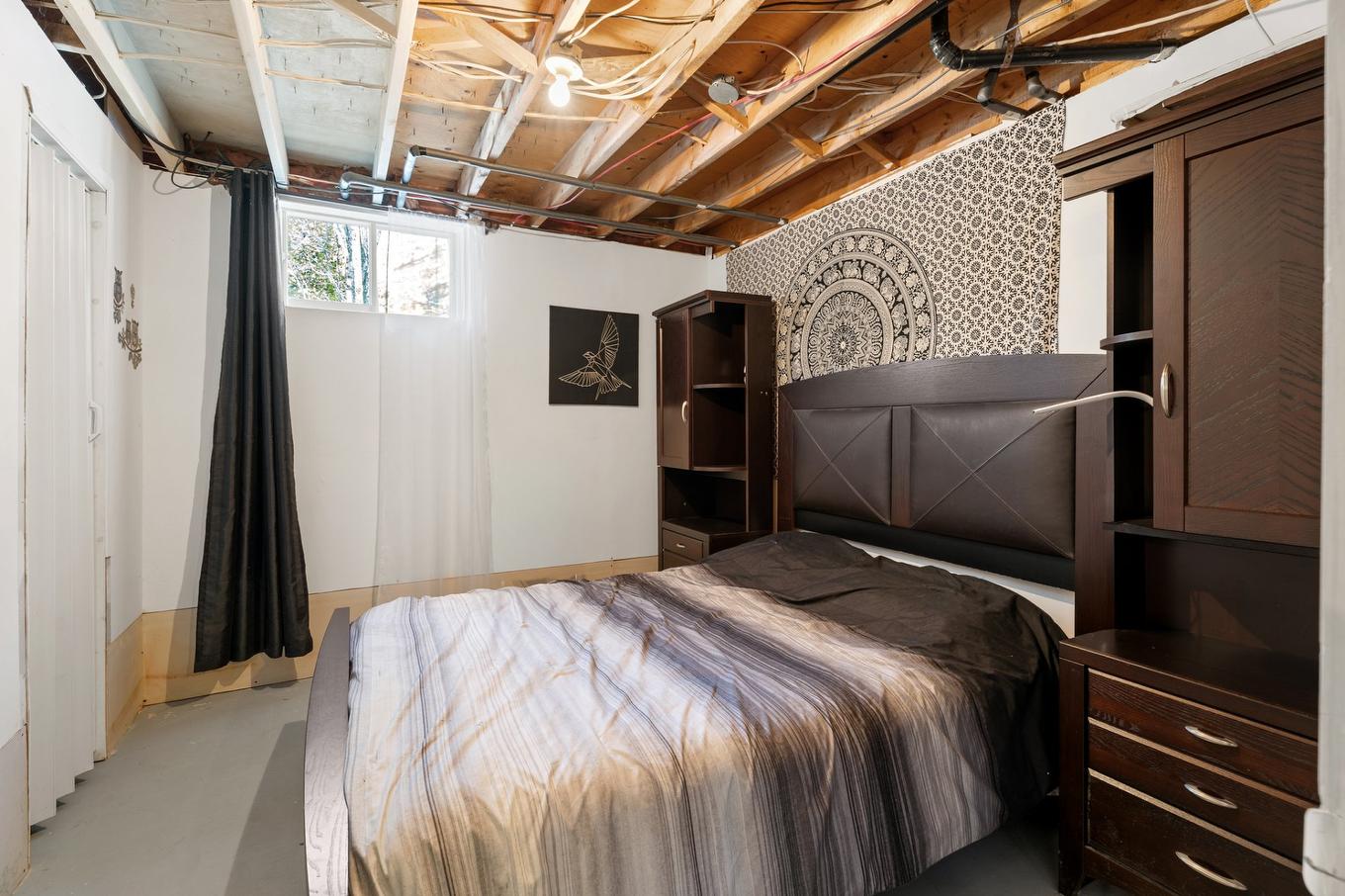 Chambre à coucher - 220 Rue Guy-Desrochers, Chertsey, QC - Indoor Photo Showing Bedroom