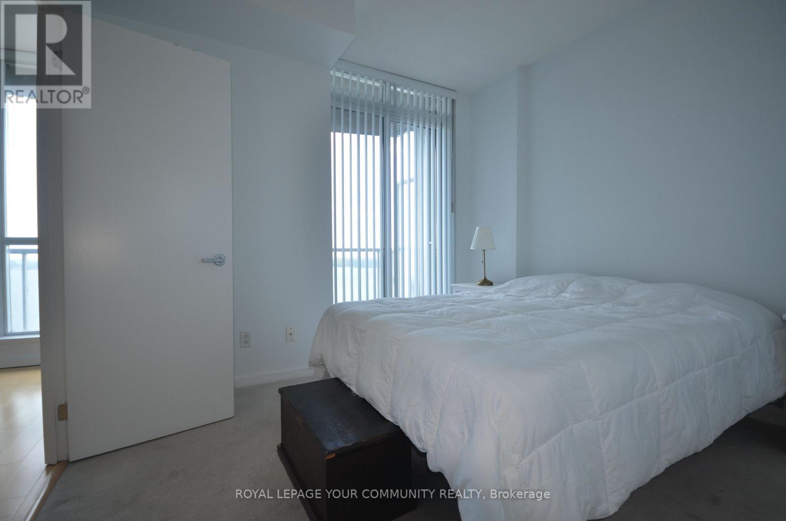 1707 - 218 Queens Quay W, Toronto, ON - Indoor Photo Showing Bedroom