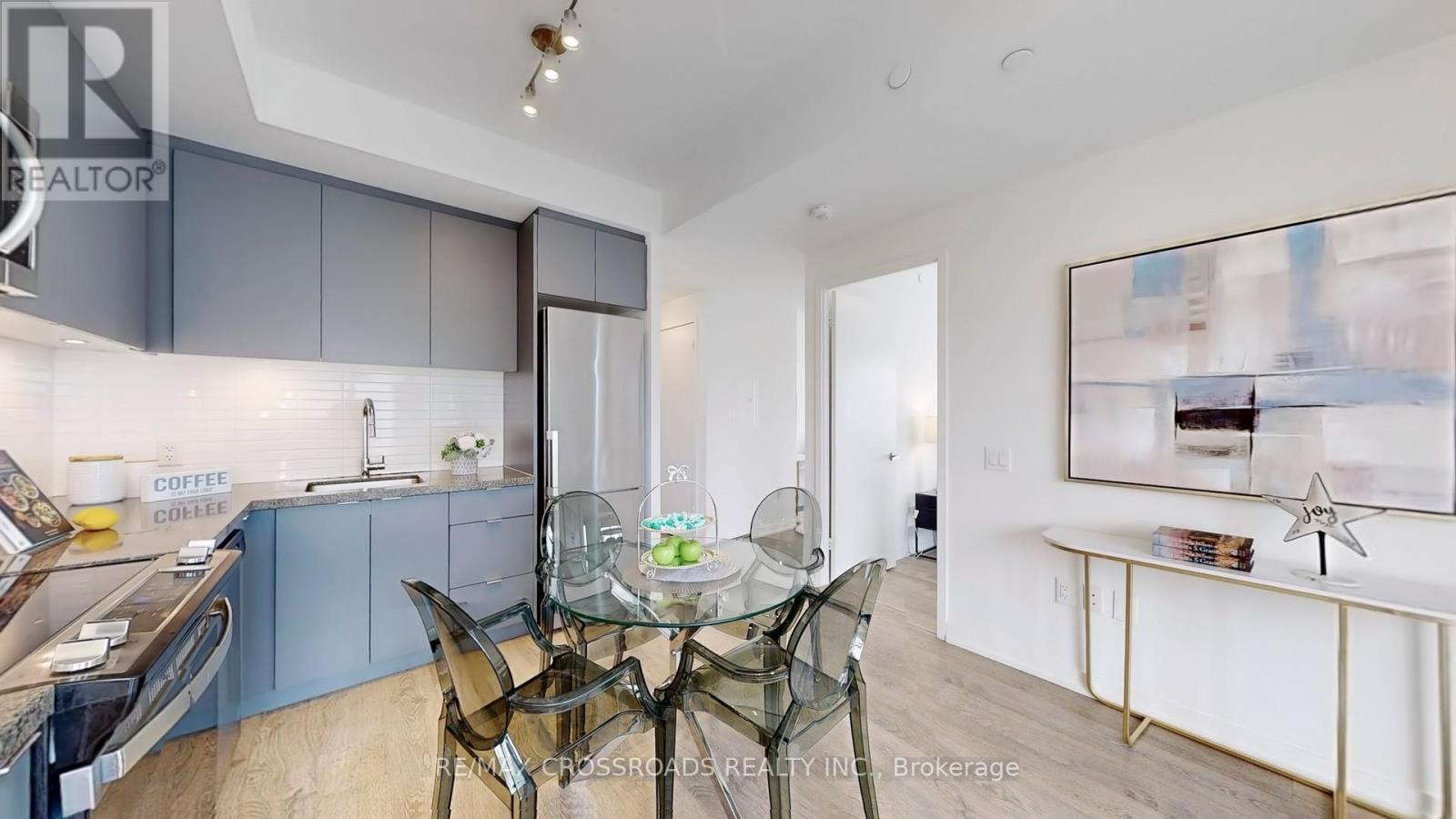 319E - 8868 Yonge Street, Richmond Hill, ON - Indoor