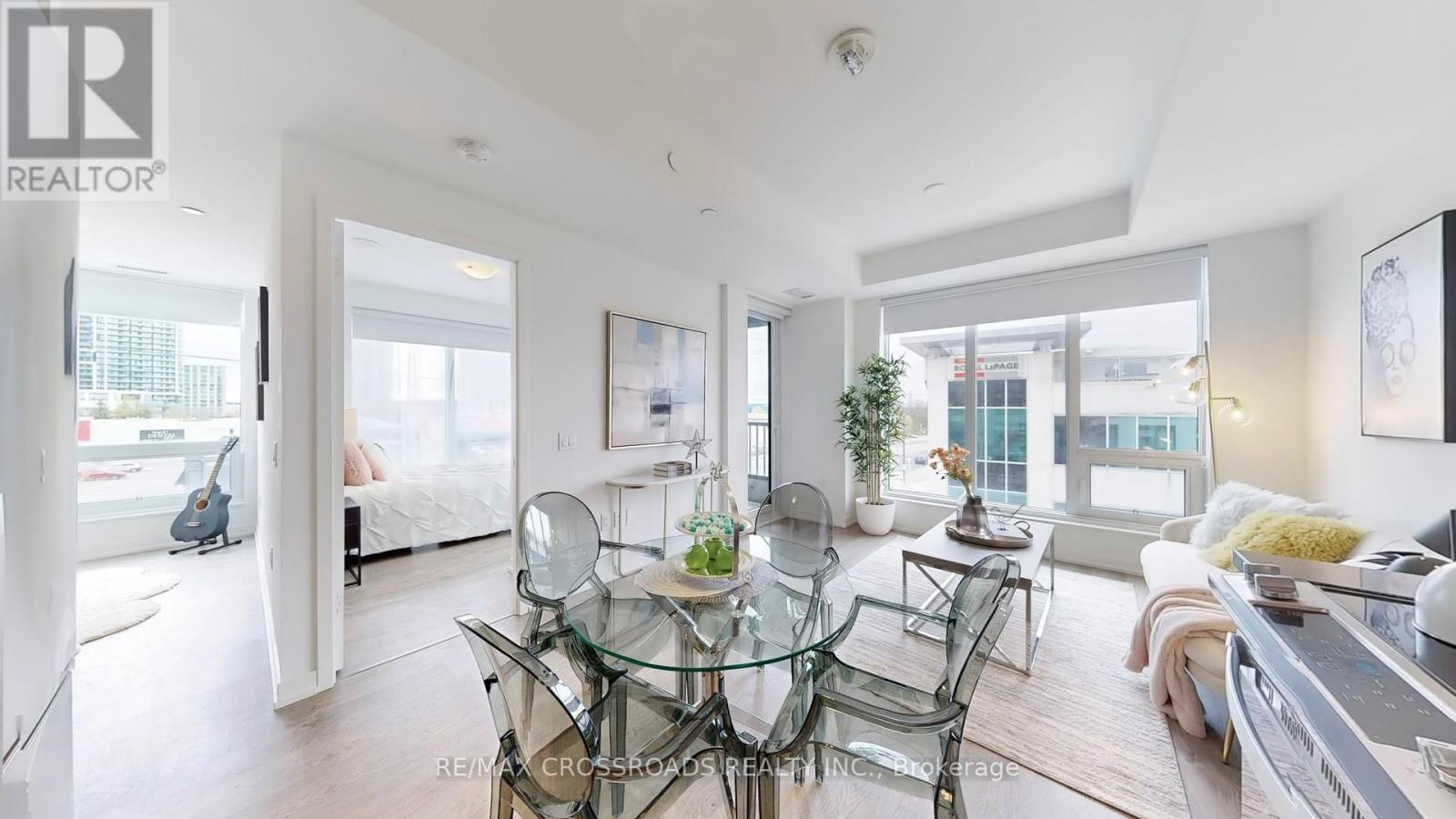 319E - 8868 Yonge Street, Richmond Hill, ON - Indoor