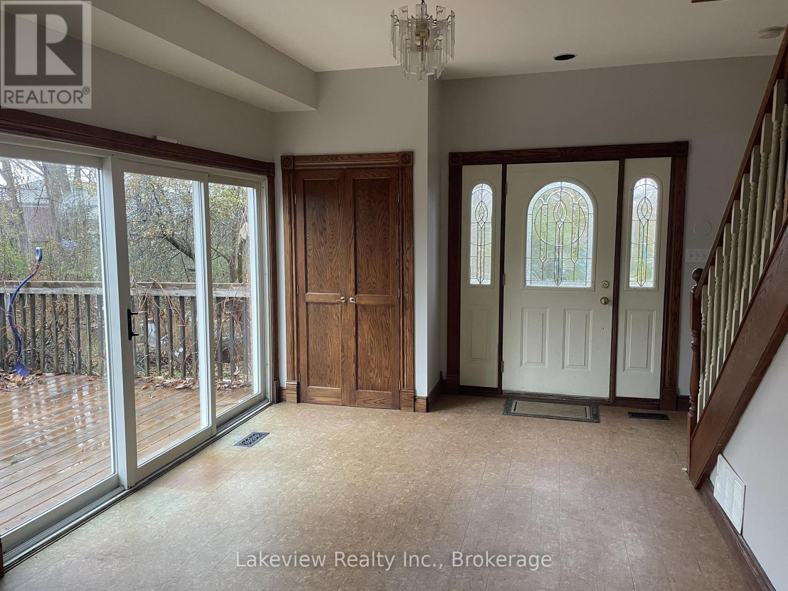 151 Simcoe Street, Orillia, ON - Indoor Photo Showing Other Room