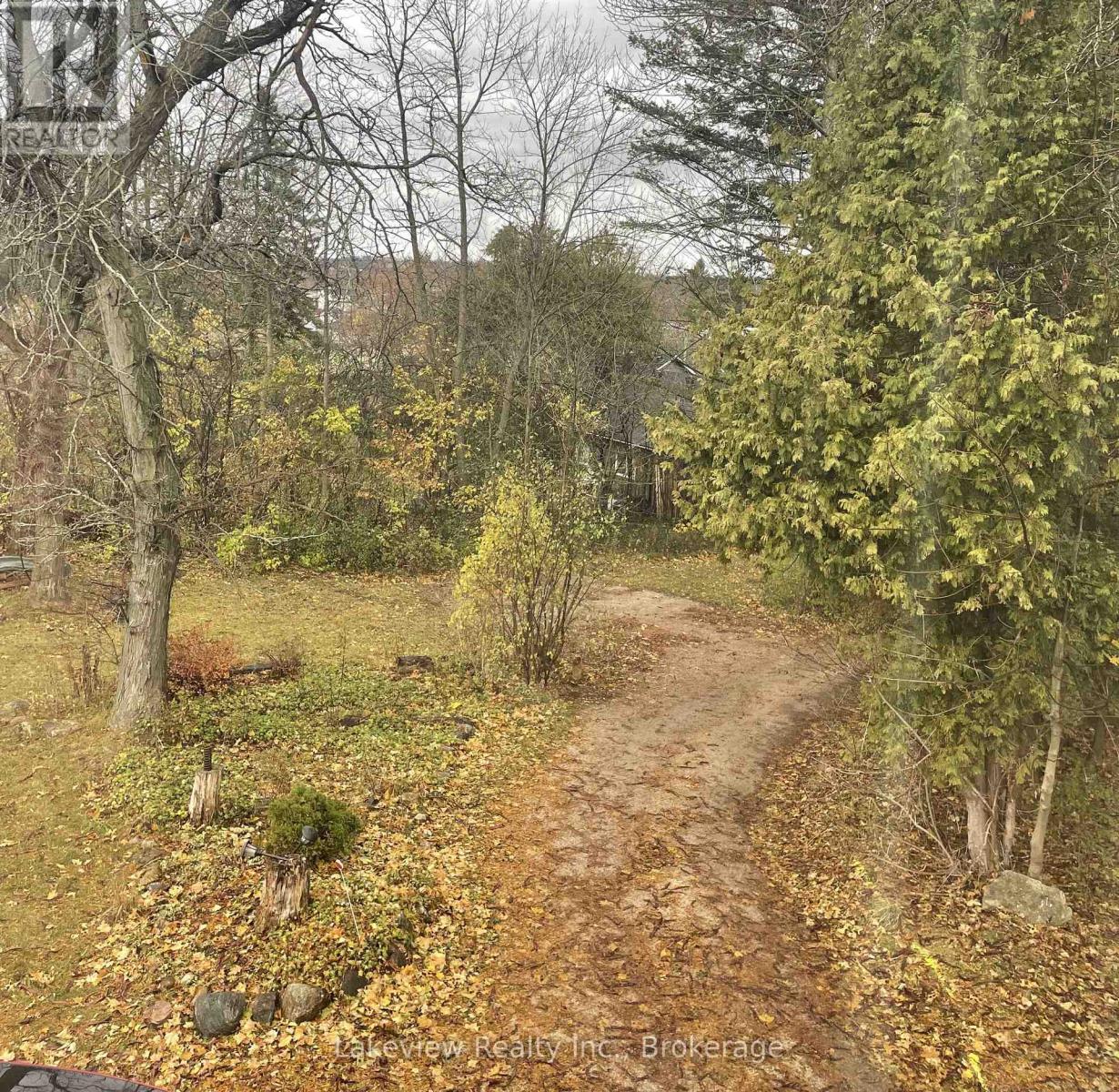 FRONT YARD - 151 Simcoe Street, Orillia, ON - Outdoor With View