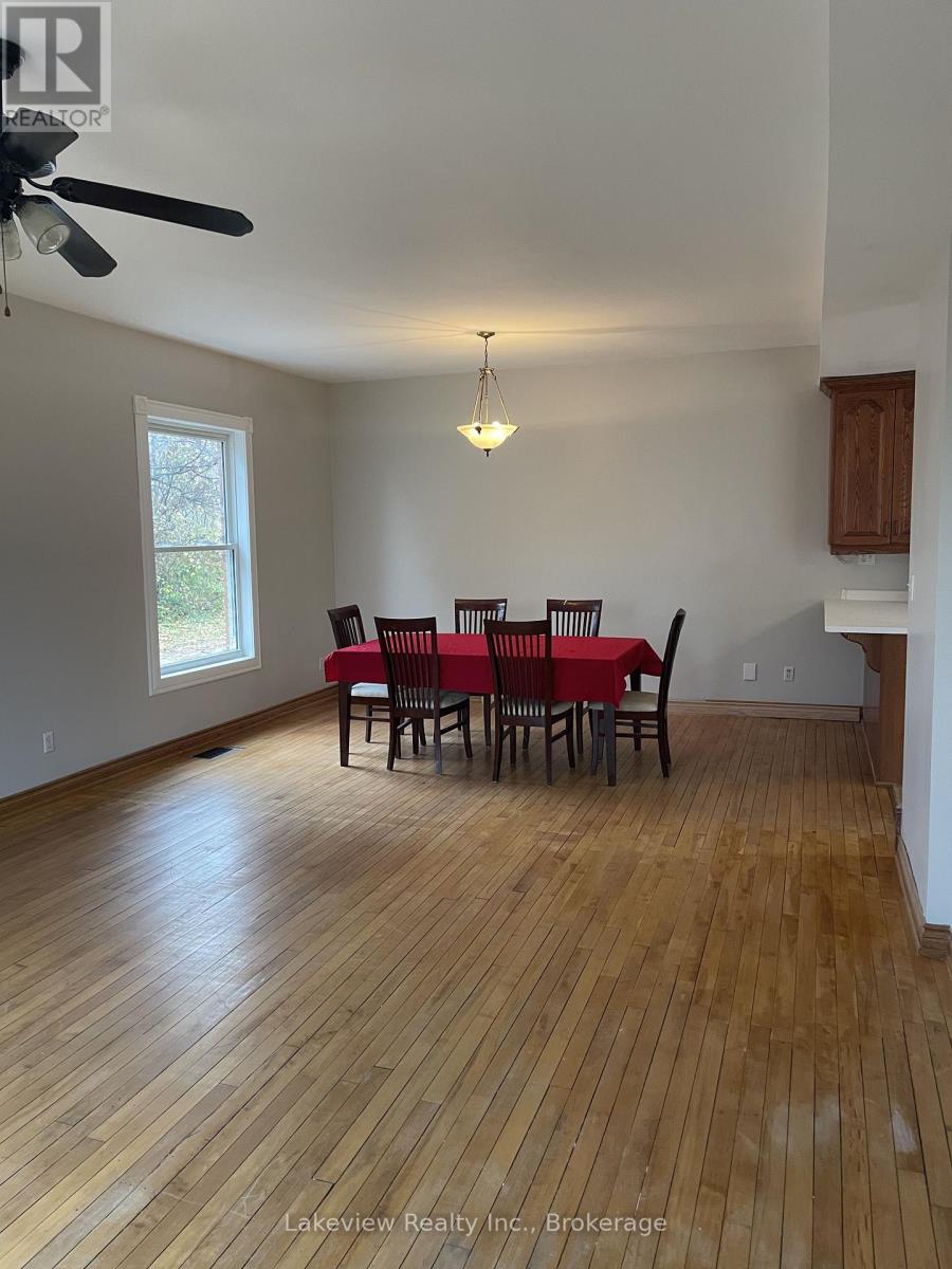 151 Simcoe Street, Orillia, ON - Indoor