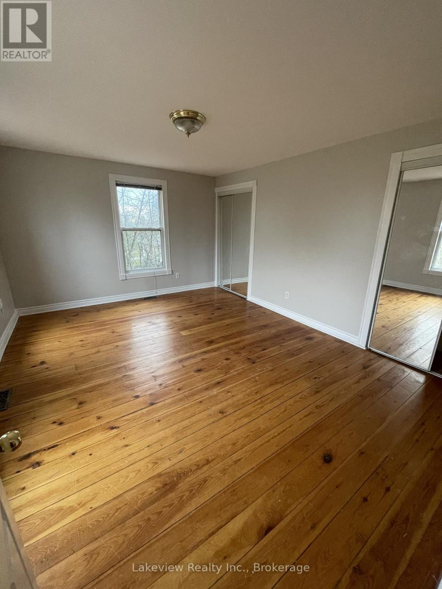 BEDROOM 1 - 151 Simcoe Street, Orillia, ON - Indoor Photo Showing Other Room