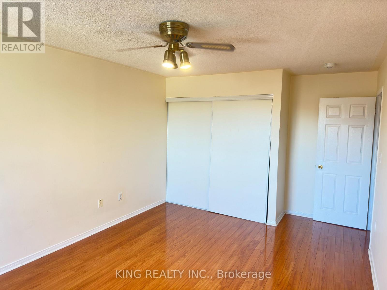 77 Forestgrove Circle, Brampton, ON - Indoor Photo Showing Other Room