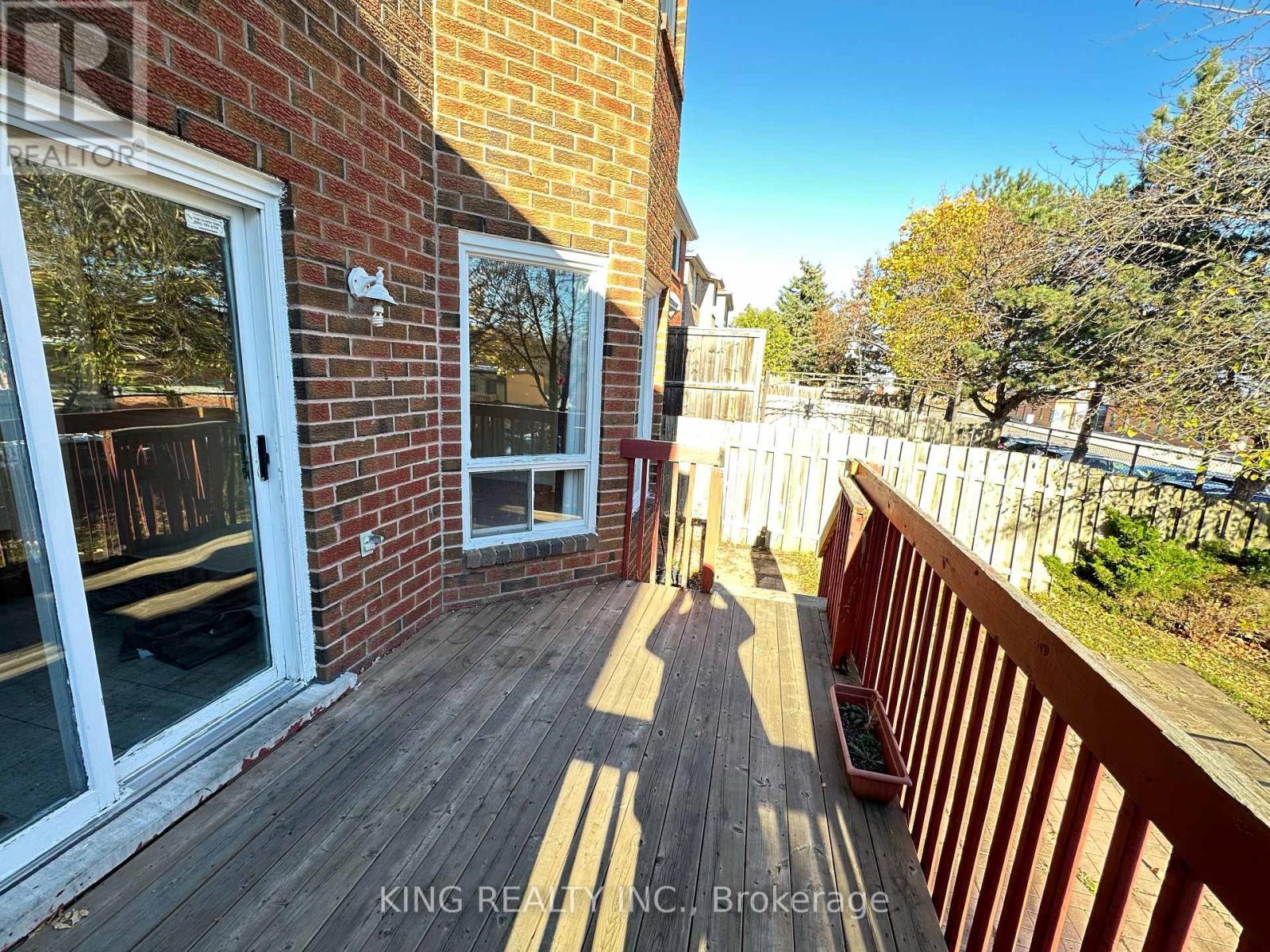 77 Forestgrove Circle, Brampton, ON - Outdoor With Deck Patio Veranda