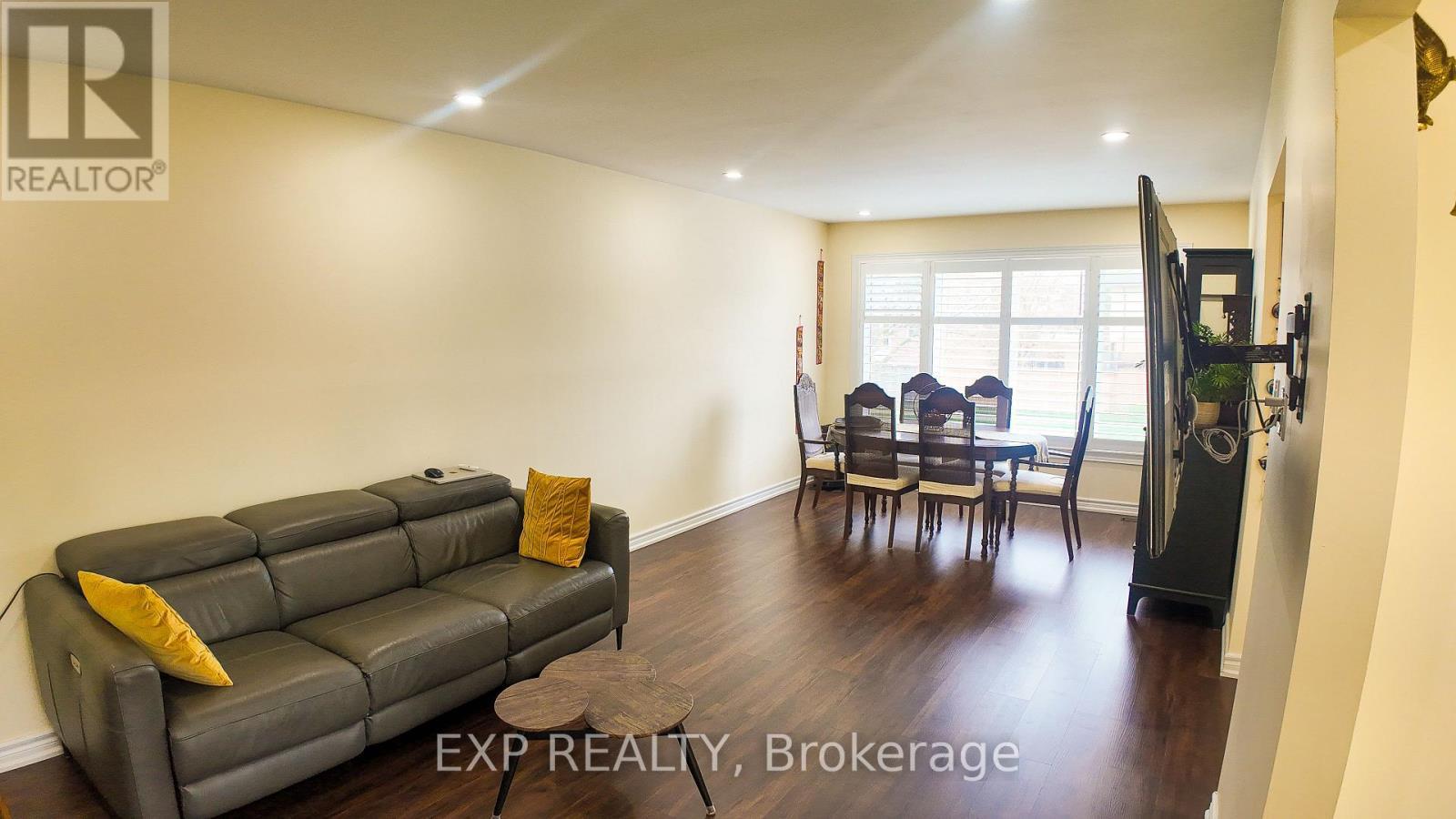 3072 Autumn Hill Crescent, Burlington, ON - Indoor