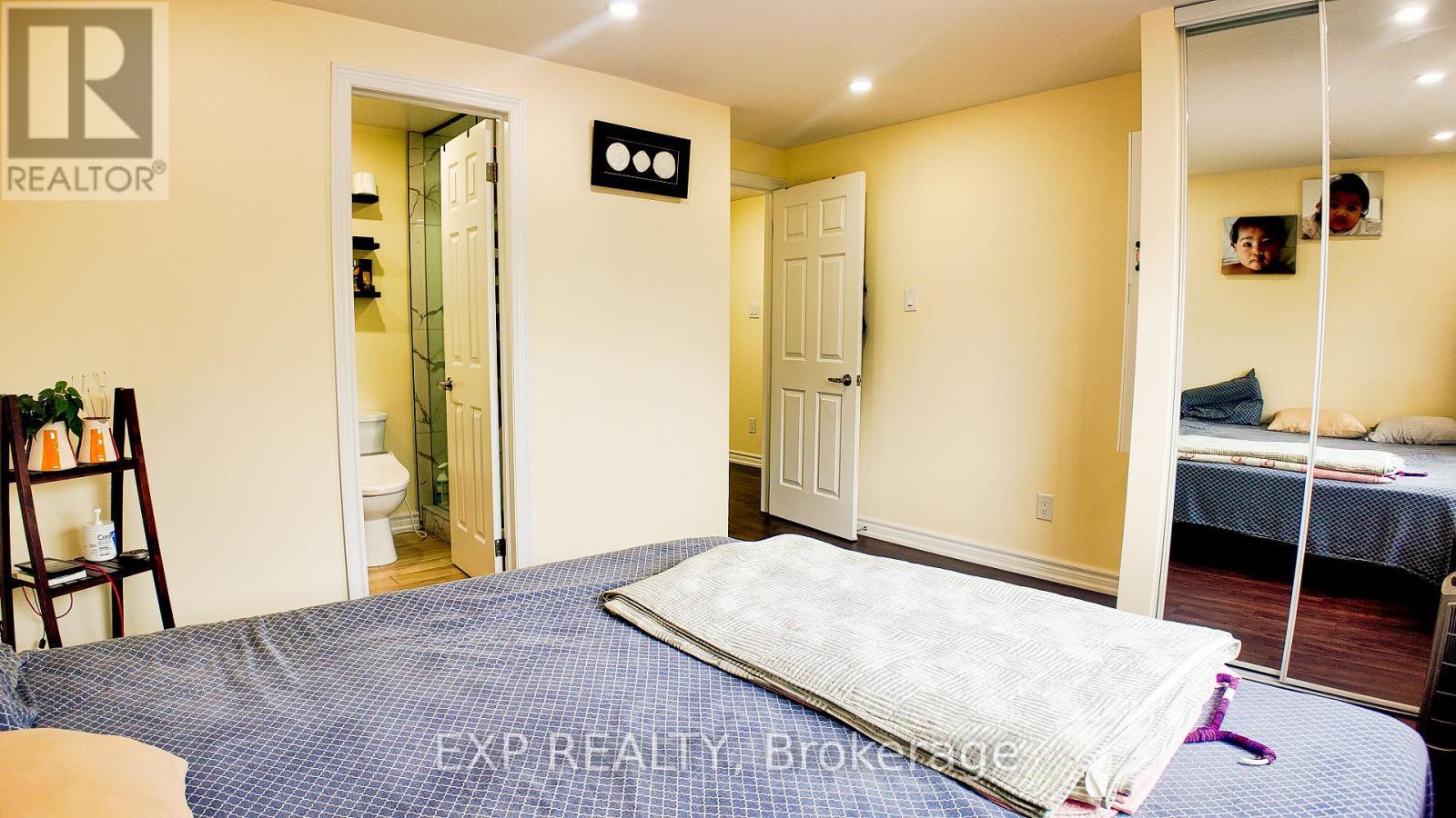 3072 Autumn Hill Crescent, Burlington, ON - Indoor