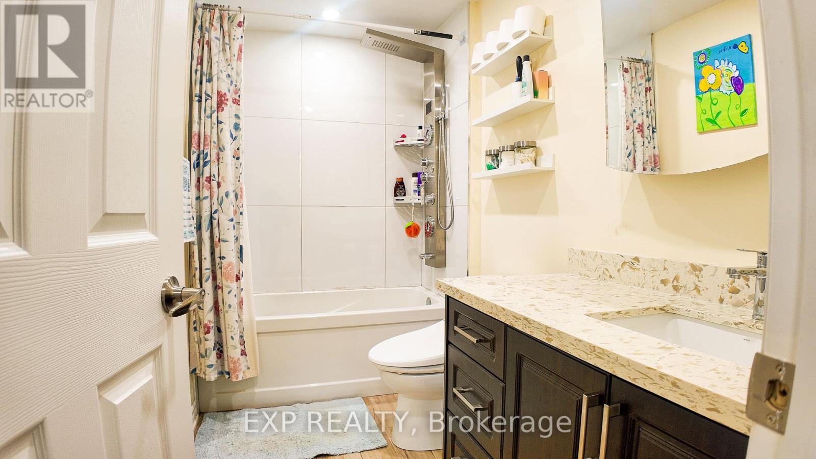 3072 Autumn Hill Crescent, Burlington, ON - Indoor Photo Showing Bathroom
