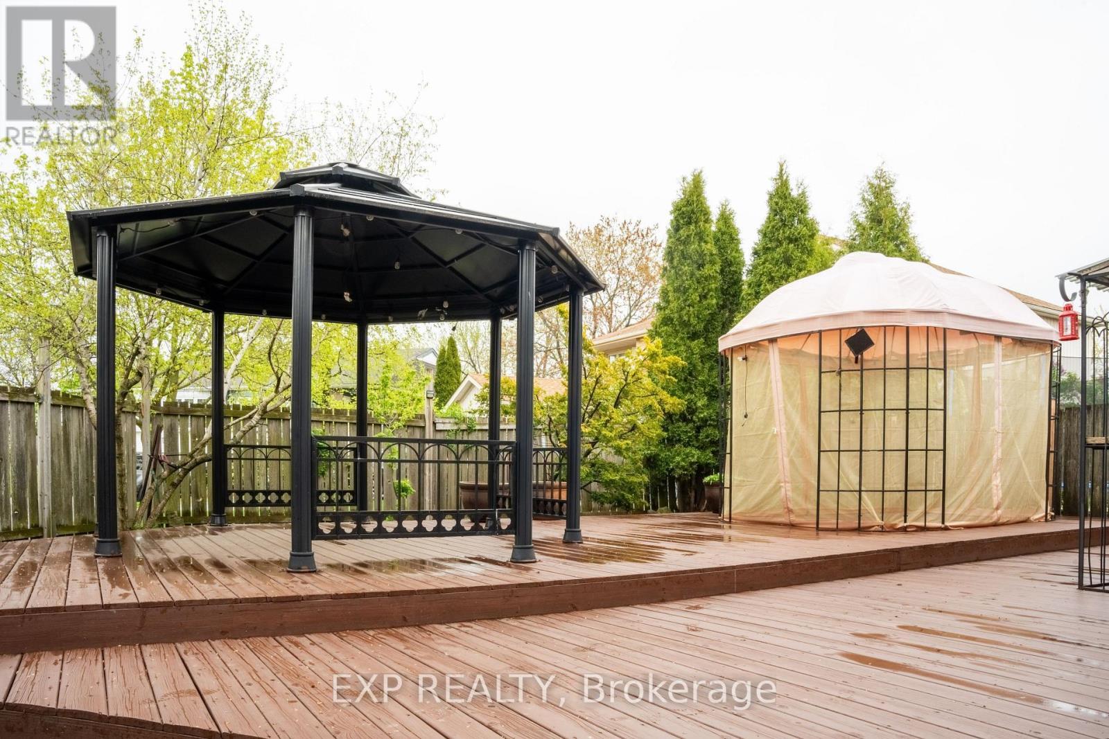 3072 Autumn Hill Crescent, Burlington, ON - Outdoor With Exterior