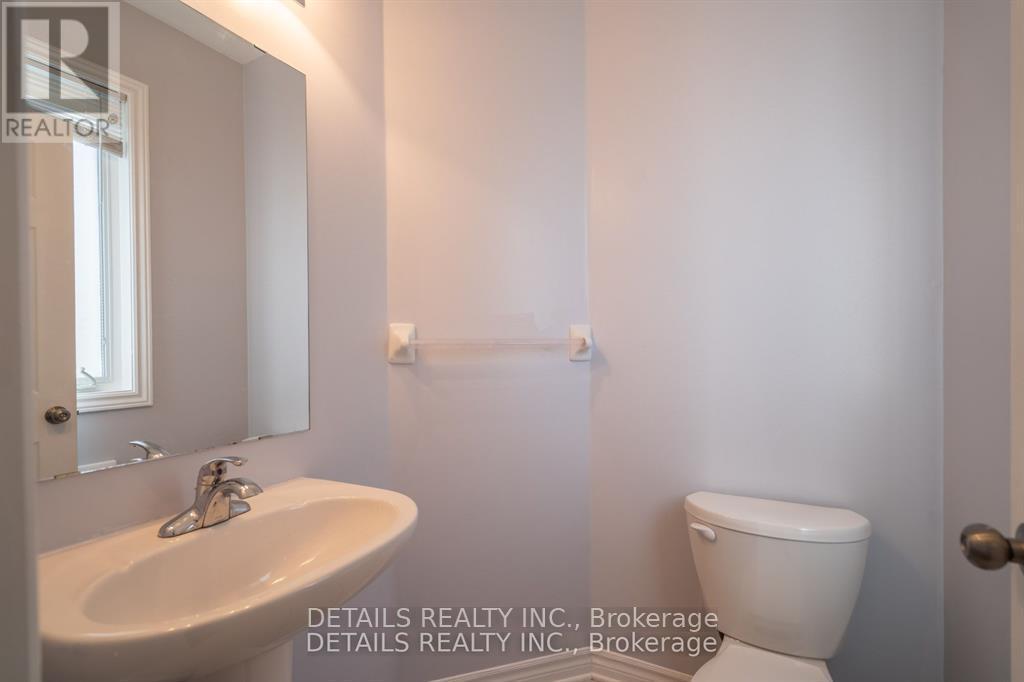 303 Bobolink Ridge, Ottawa, ON - Indoor Photo Showing Bathroom