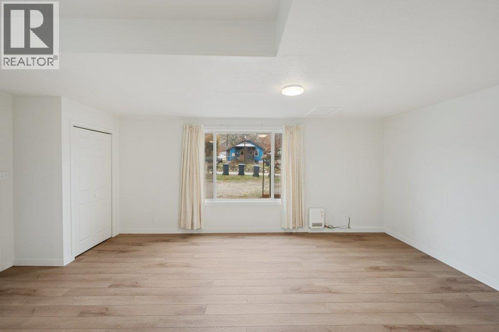 428 Hillcrest Avenue, Oliver, BC - Indoor Photo Showing Other Room