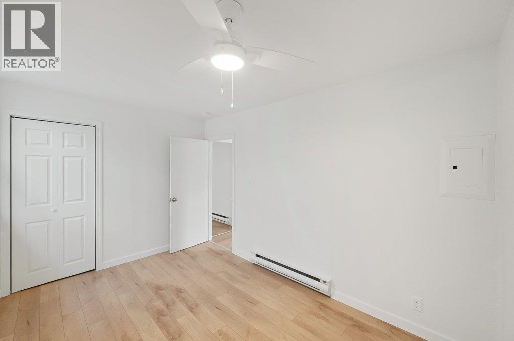 428 Hillcrest Avenue, Oliver, BC - Indoor Photo Showing Other Room