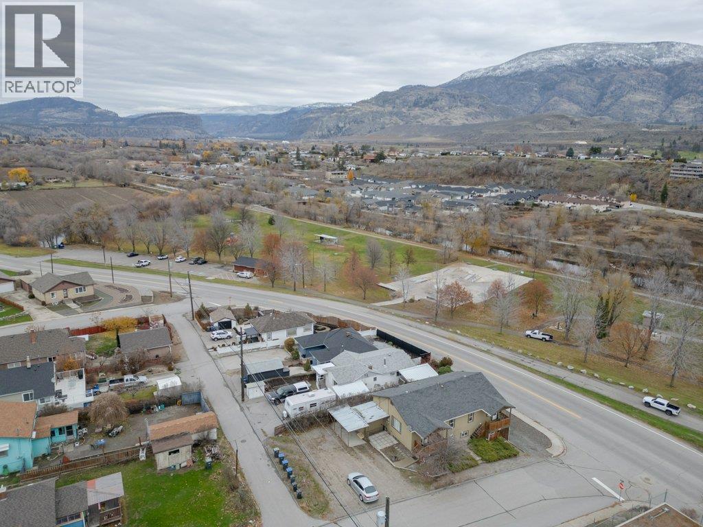 428 Hillcrest Avenue, Oliver, BC - Outdoor With View