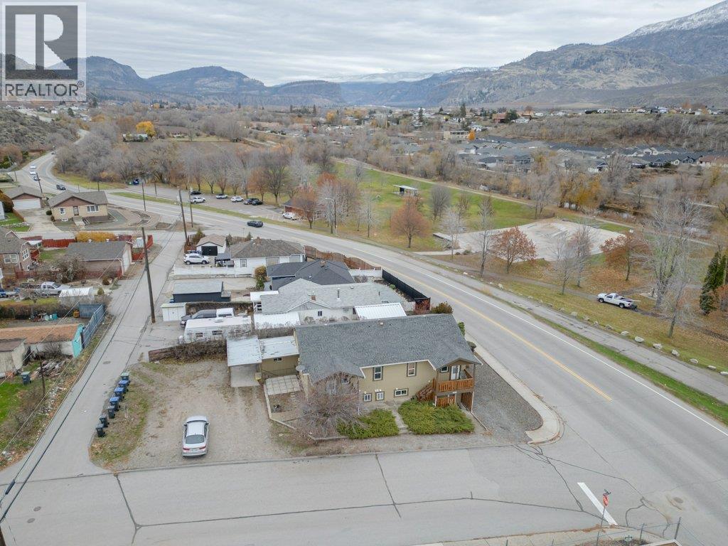 428 Hillcrest Avenue, Oliver, BC - Outdoor With View