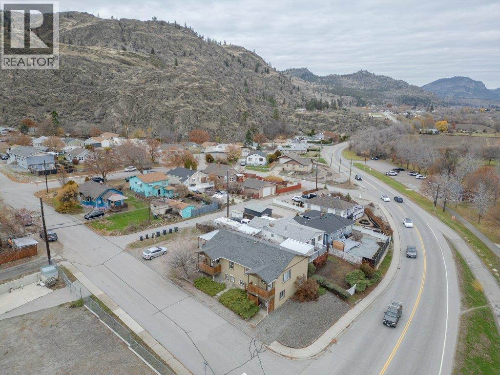 428 Hillcrest Avenue, Oliver, BC - Outdoor With View