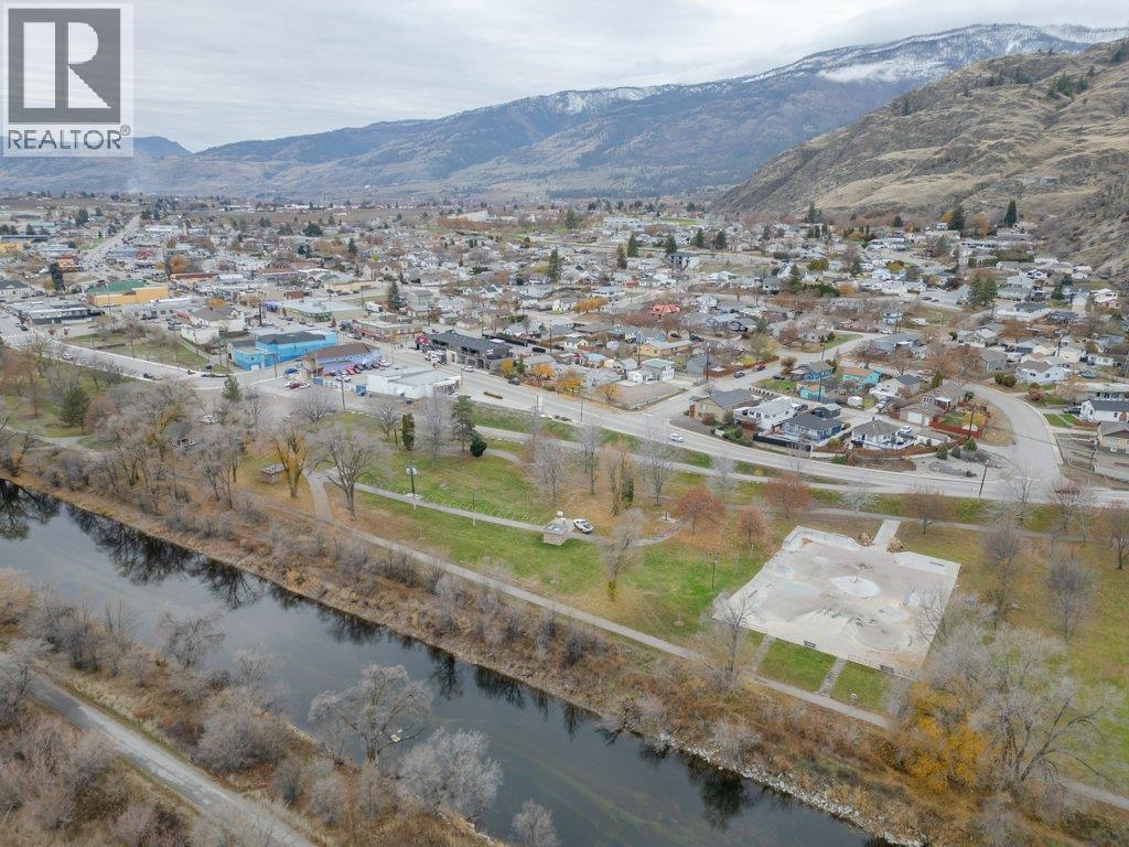 428 Hillcrest Avenue, Oliver, BC - Outdoor With View