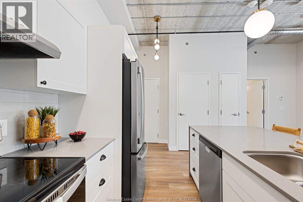3180 Meadowbrook Lane Unit# 102, Windsor, ON - Indoor Photo Showing Kitchen