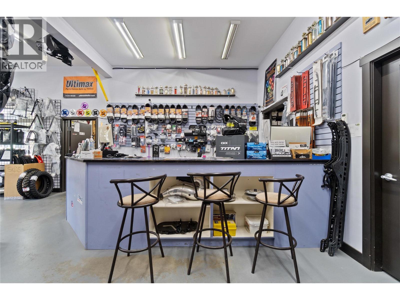 725 Trans-Canada Highway, Sicamous, BC