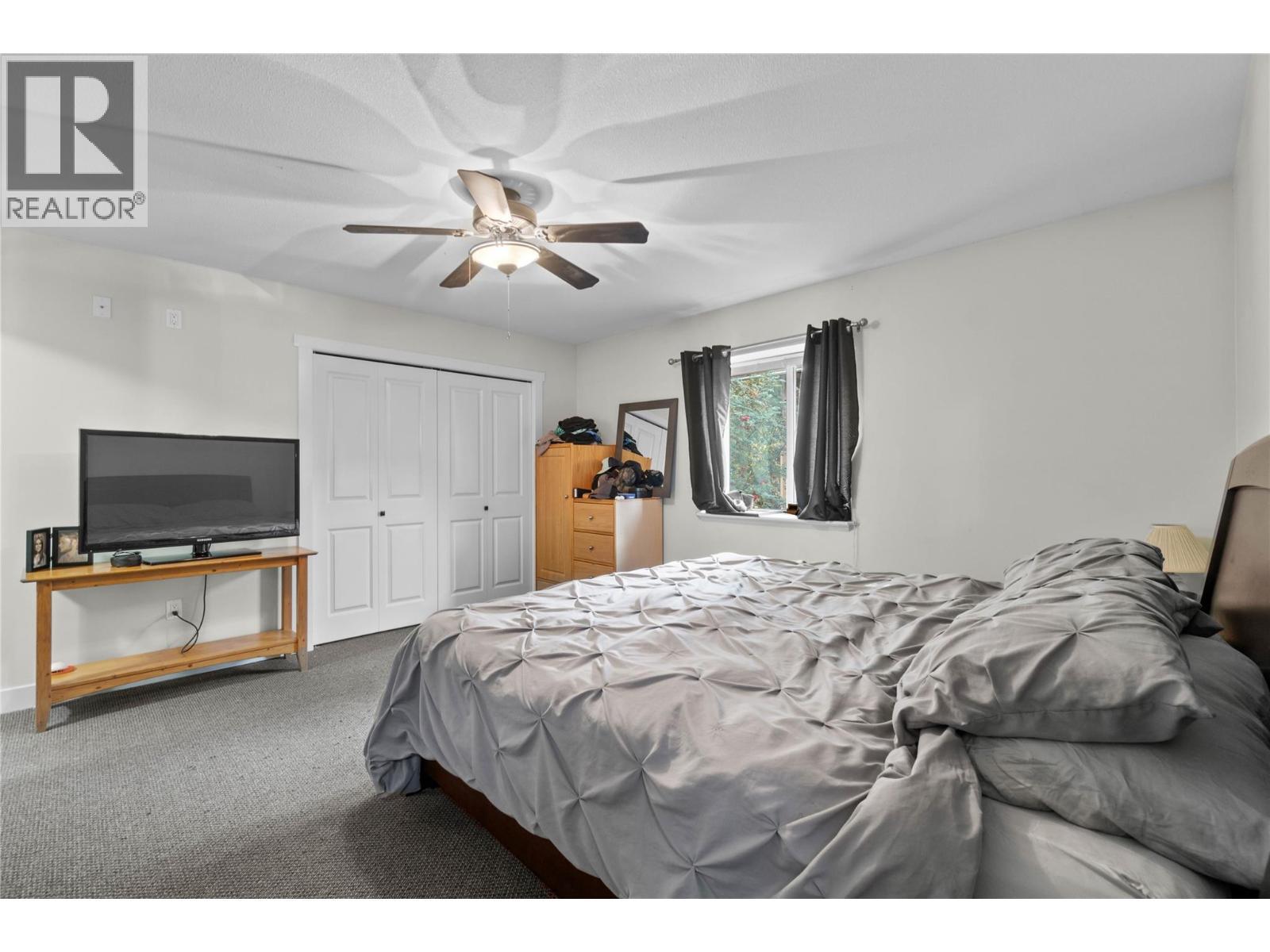 725 Trans-Canada Highway, Sicamous, BC