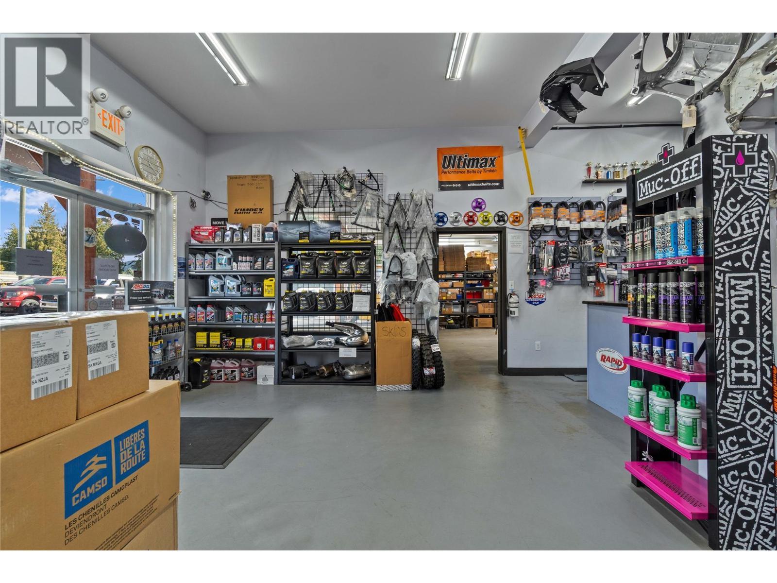 725 Trans-Canada Highway, Sicamous, BC