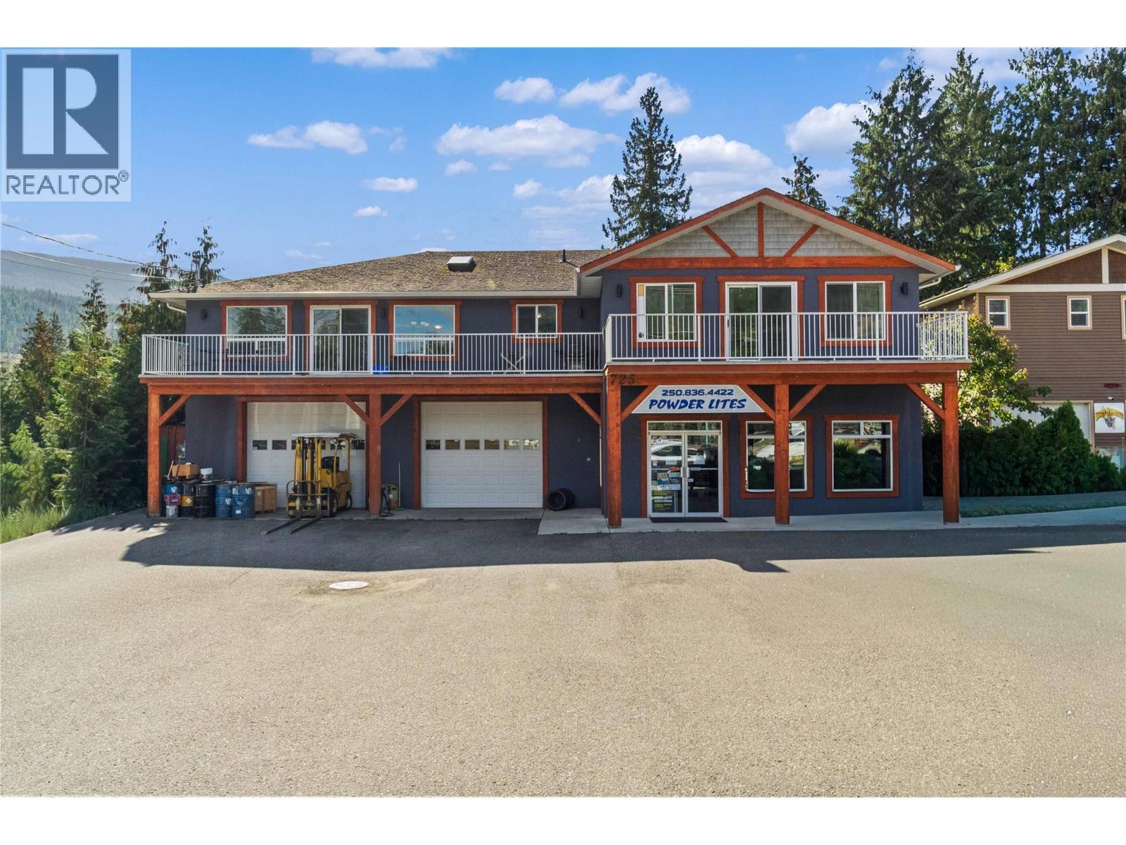 725 Trans-Canada Highway, Sicamous, BC